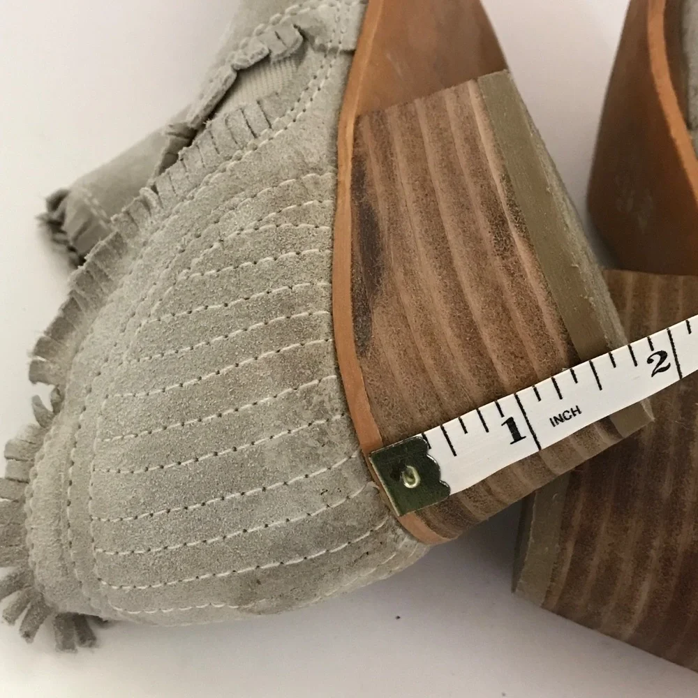 REBELS Suede Fringe Trim Ankle Boots Chelsea Women’s Size 8